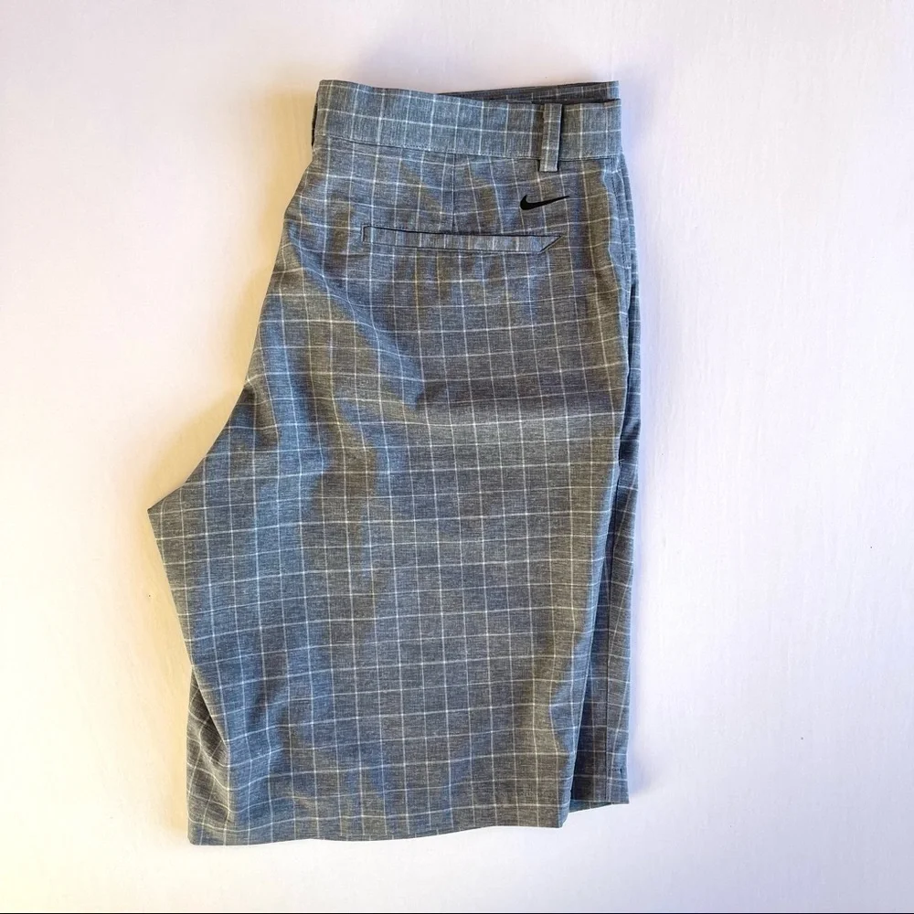 Nike Golf Dri Fit Plaid Gray Shorts 36